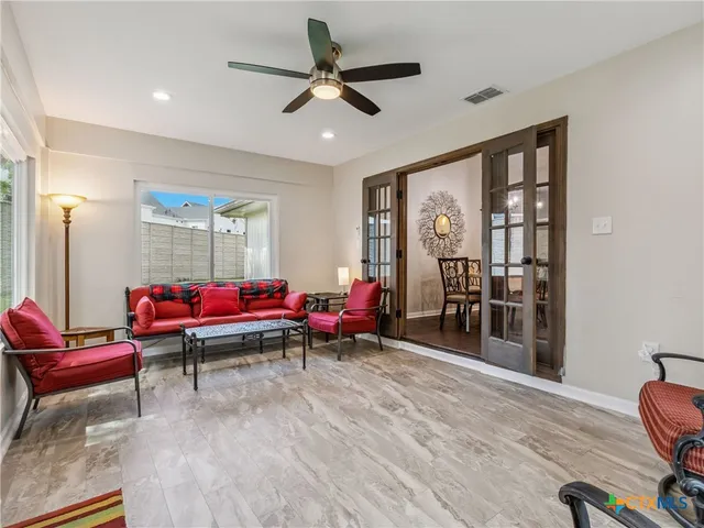 $695,000 | 1832 Sunnybrook Drive, New Braunfels, TX 78130