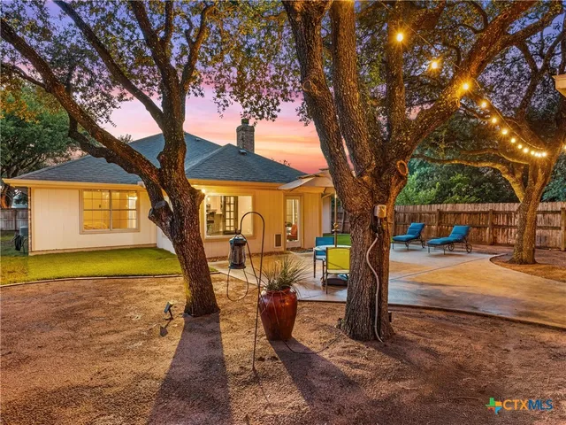 $695,000 | 1832 Sunnybrook Drive, New Braunfels, TX 78130