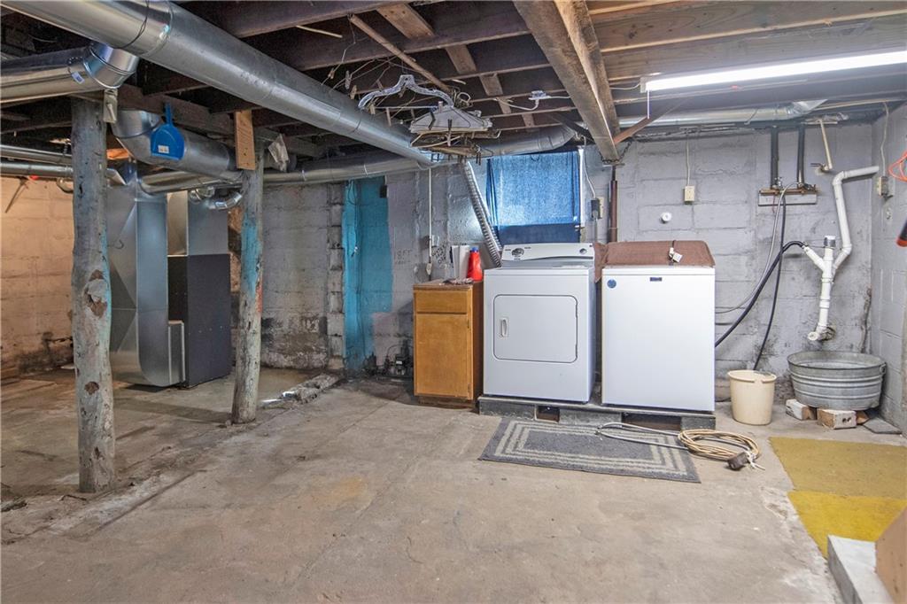 855 Highway 56 Apollo, PA 15613 - Photo 22 of 25 a view of a room with gym equipment