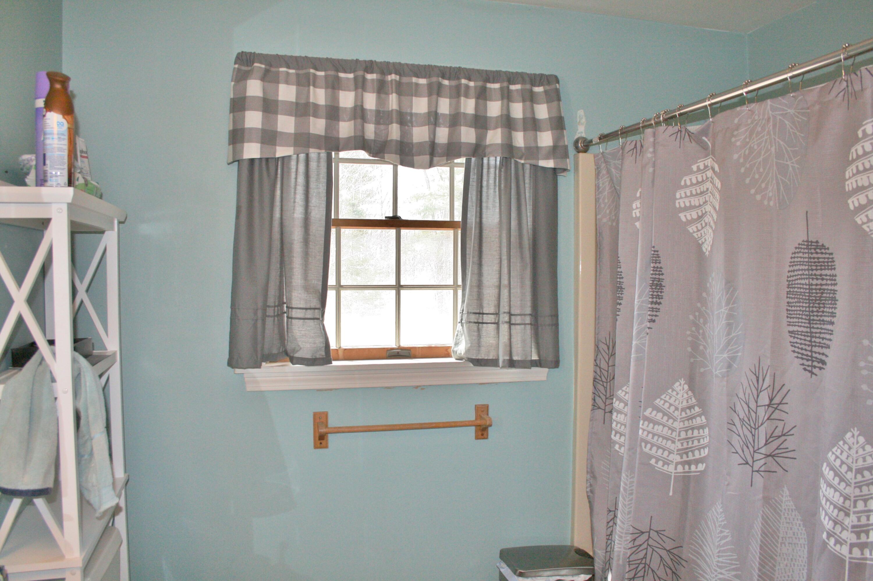 1896 Wagner Bridge Road Waldoboro, ME 04572 - Photo 27 of 41 IMG_8670