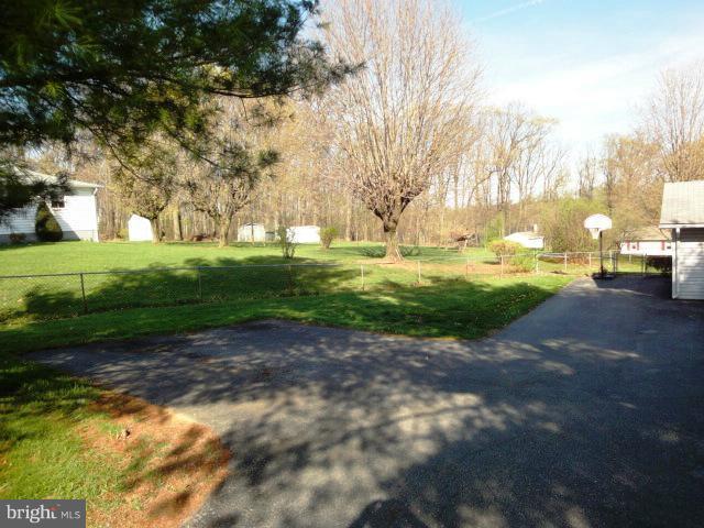 4810 Ridge Road Mount Airy, MD 21771 - Photo 10 of 12 Exterior (General)