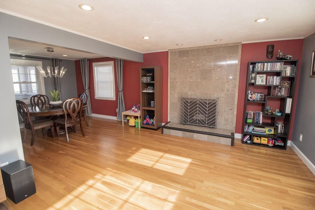 10 Haynes Road Framingham, MA 01701 - Photo 5 of 42 Gallery Image 5