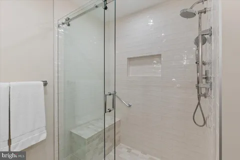 $599,000 | 8101 Connecticut Avenue, Unit N102, Chevy Chase, MD 20815