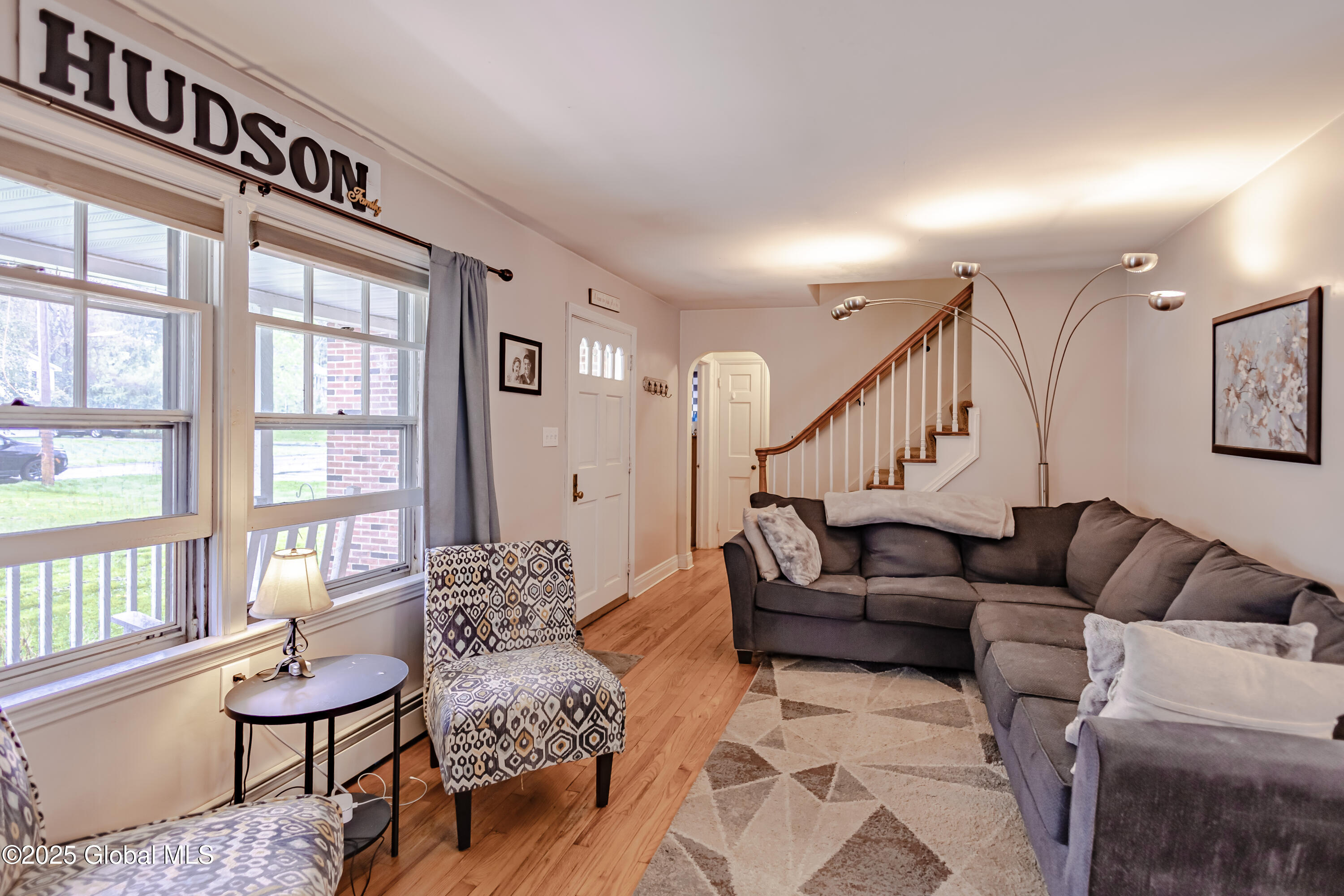 12 Onderdonk Road Schenectady, NY 12302 - Photo 6 of 35 0D2A2798-HDR
