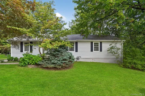 front view of house with a yard