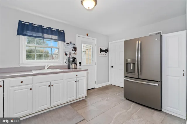 $425,000 | 240 Sandra Road, Wilmington, DE 19803