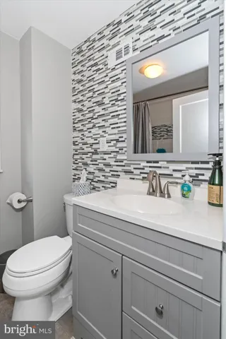 $425,000 | 240 Sandra Road, Wilmington, DE 19803