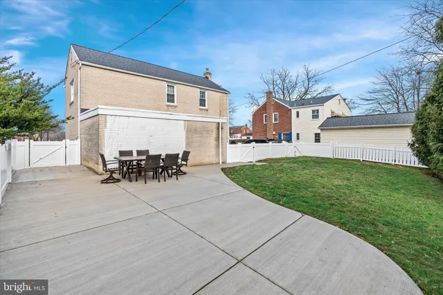 $425,000 | 240 Sandra Road, Wilmington, DE 19803