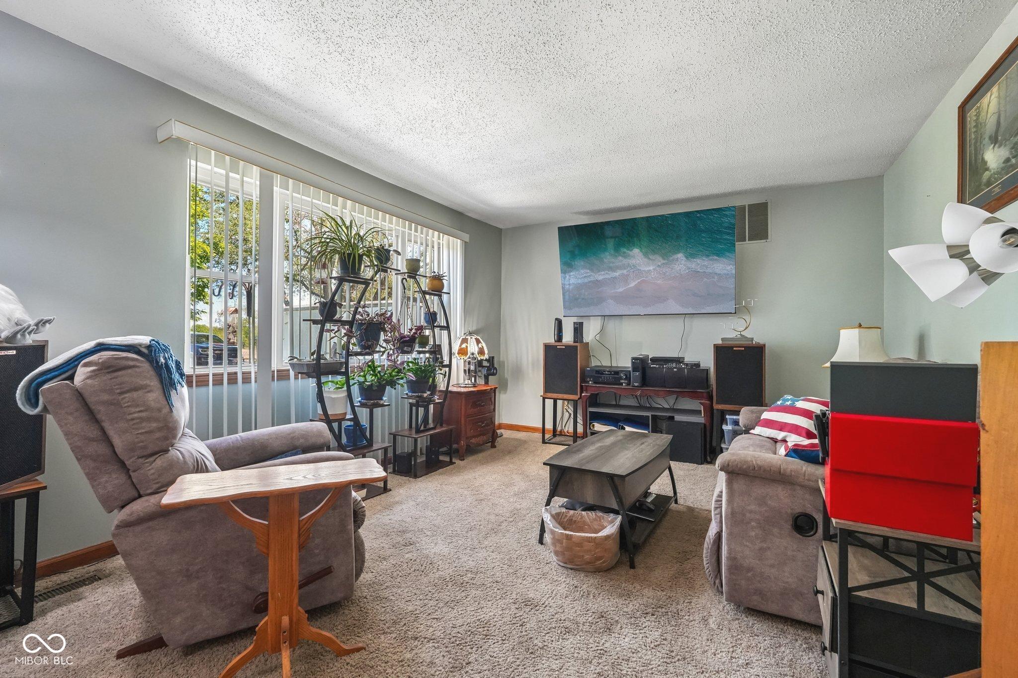 5115 Gibbs Road Plainfield, IN 46168 - Photo 4 of 35 Gallery Image 4