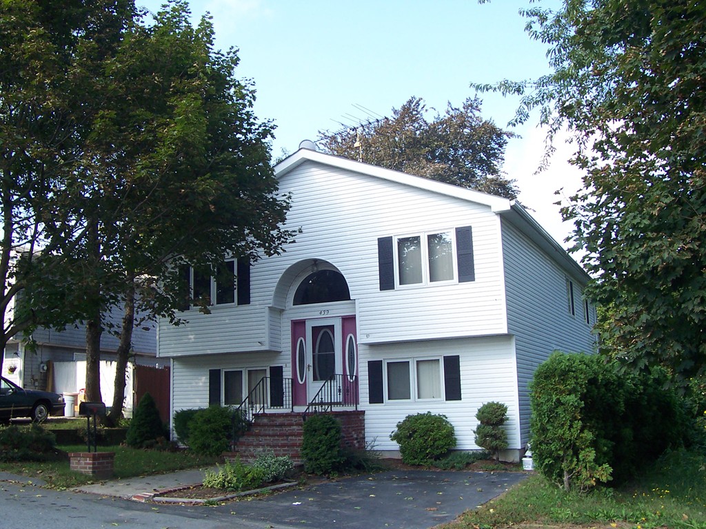 439 Smith Street Fall River, MA 02721 - Photo 1 of 1