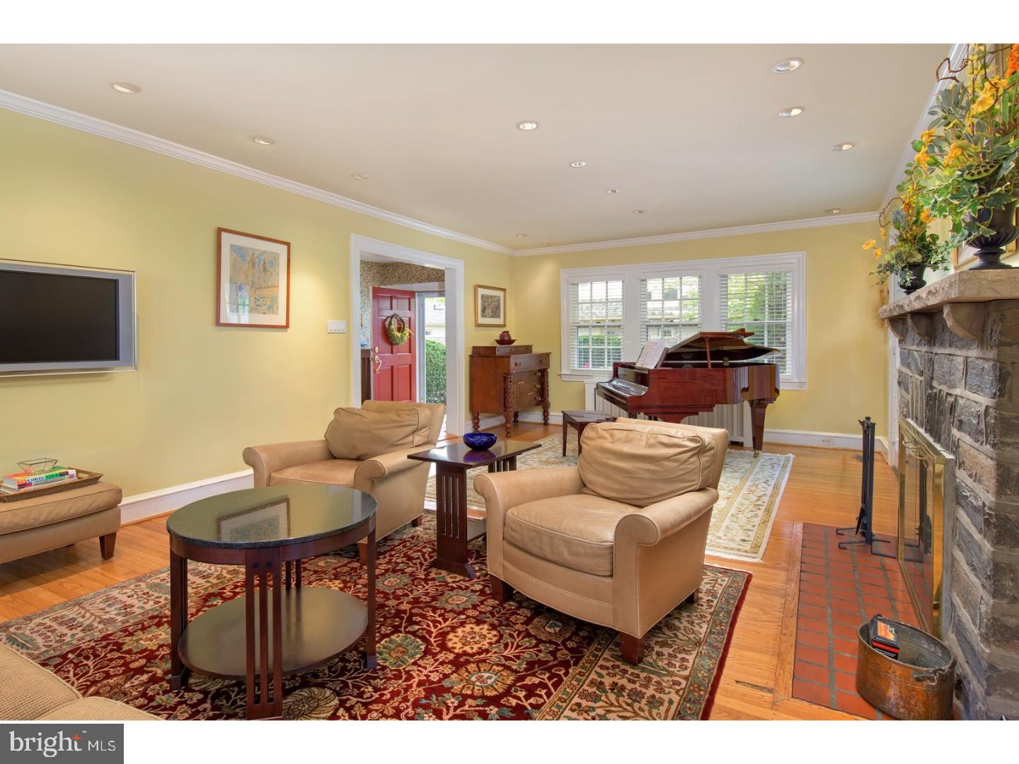 302 Hamilton Road Wynnewood, PA 19096 - Photo 8 of 25 Gallery Image 8