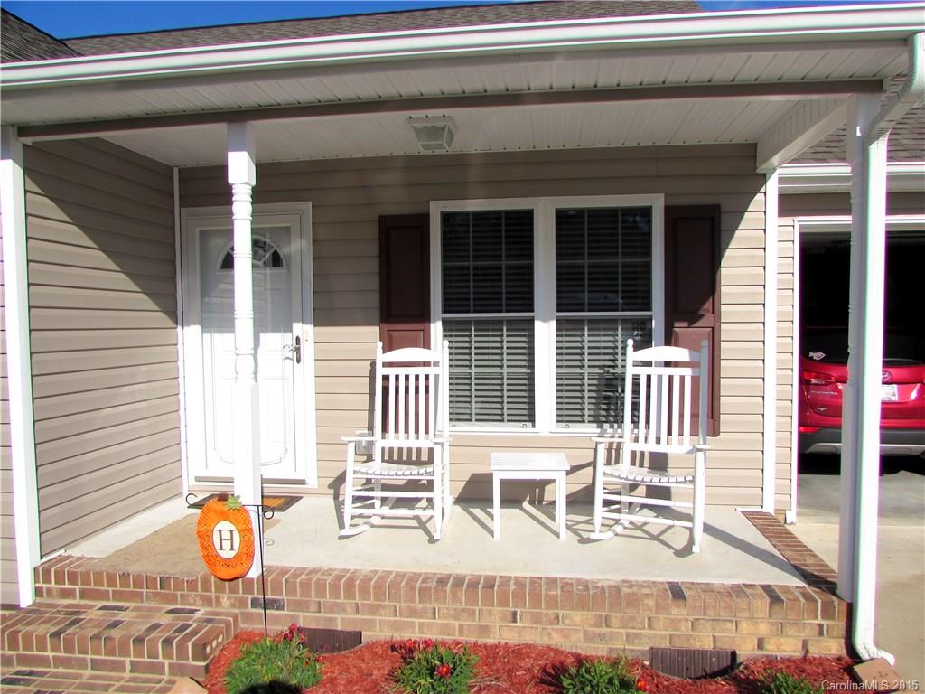 648 Red Hawk Way Clover, SC 29710 - Photo 16 of 19 Gallery Image 16