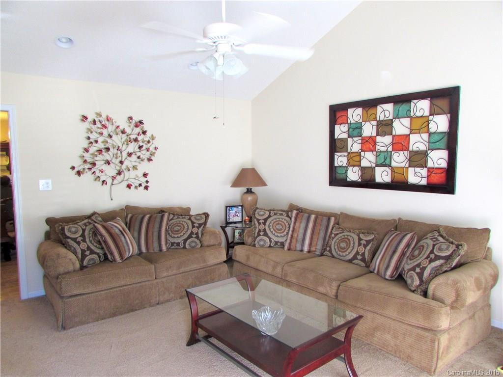 648 Red Hawk Way Clover, SC 29710 - Photo 17 of 19 Gallery Image 17