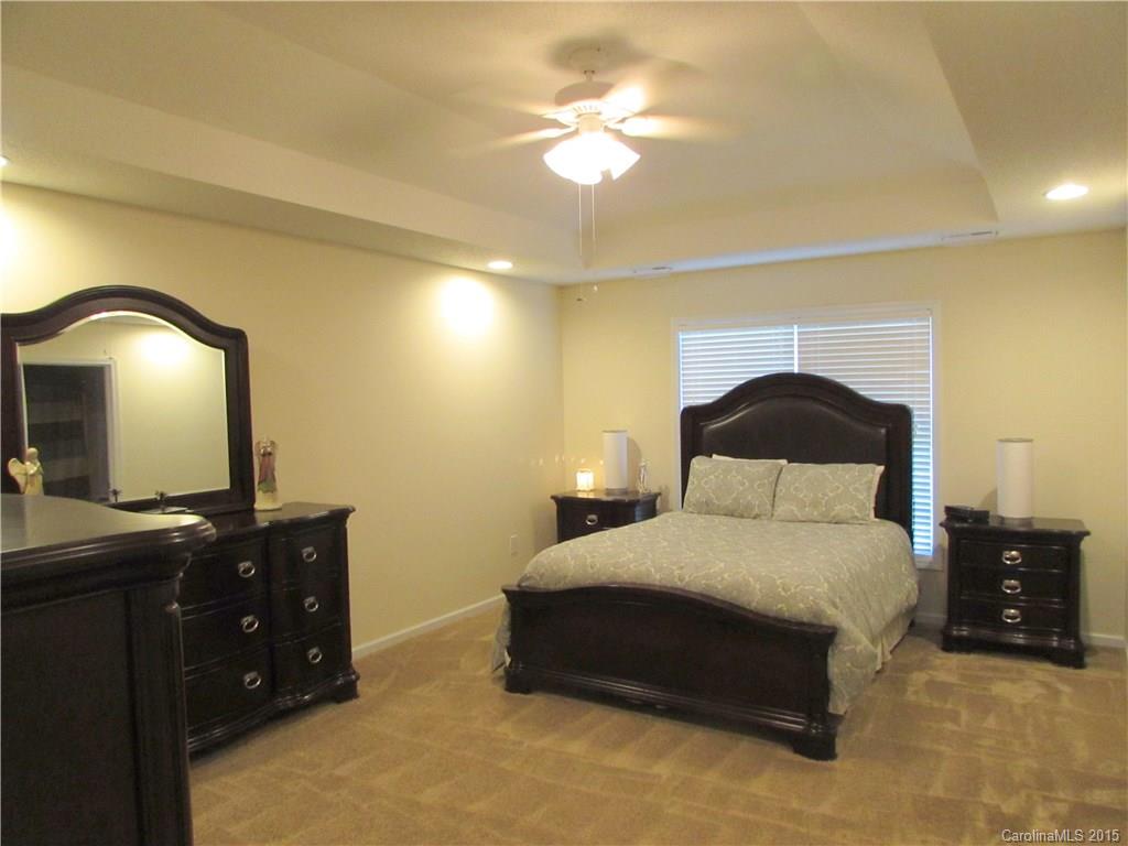 648 Red Hawk Way Clover, SC 29710 - Photo 4 of 19 Gallery Image 4