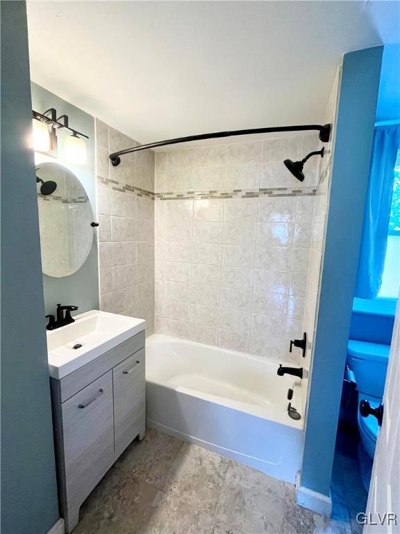 2218 Village Road Orefield, PA 18069 - Photo 13 of 28 a bathroom with a tub sink and mirror