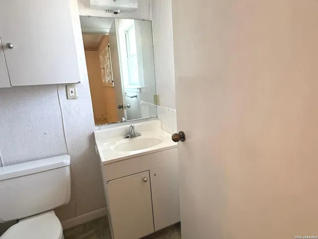 $185,000 | 201 Avenue D, Converse, TX 78109