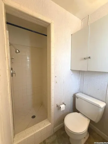 $185,000 | 201 Avenue D, Converse, TX 78109