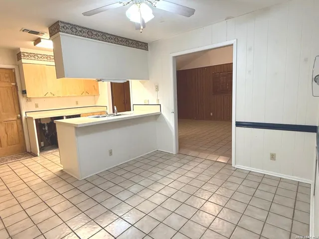 $185,000 | 201 Avenue D, Converse, TX 78109