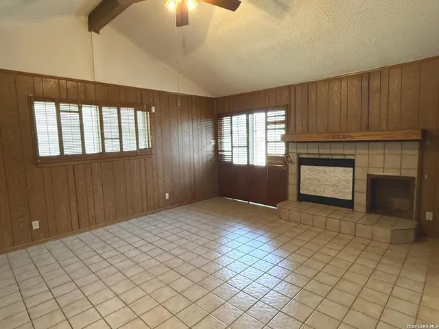 $185,000 | 201 Avenue D, Converse, TX 78109