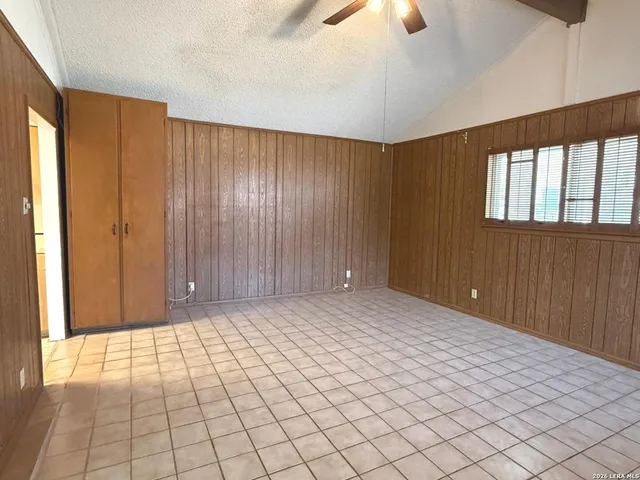 $185,000 | 201 Avenue D, Converse, TX 78109