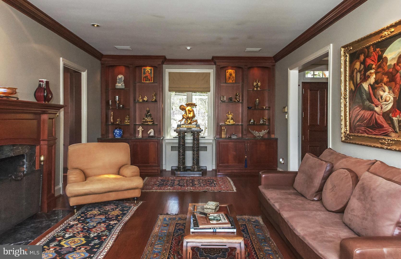 3101 Rittenhouse Street Northwest Washington, DC 20015 - Photo 4 of 28 Living Room