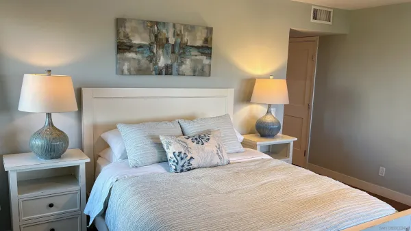 $8,500 | 238 Dolphin Cove Court, Del Mar, CA 92014