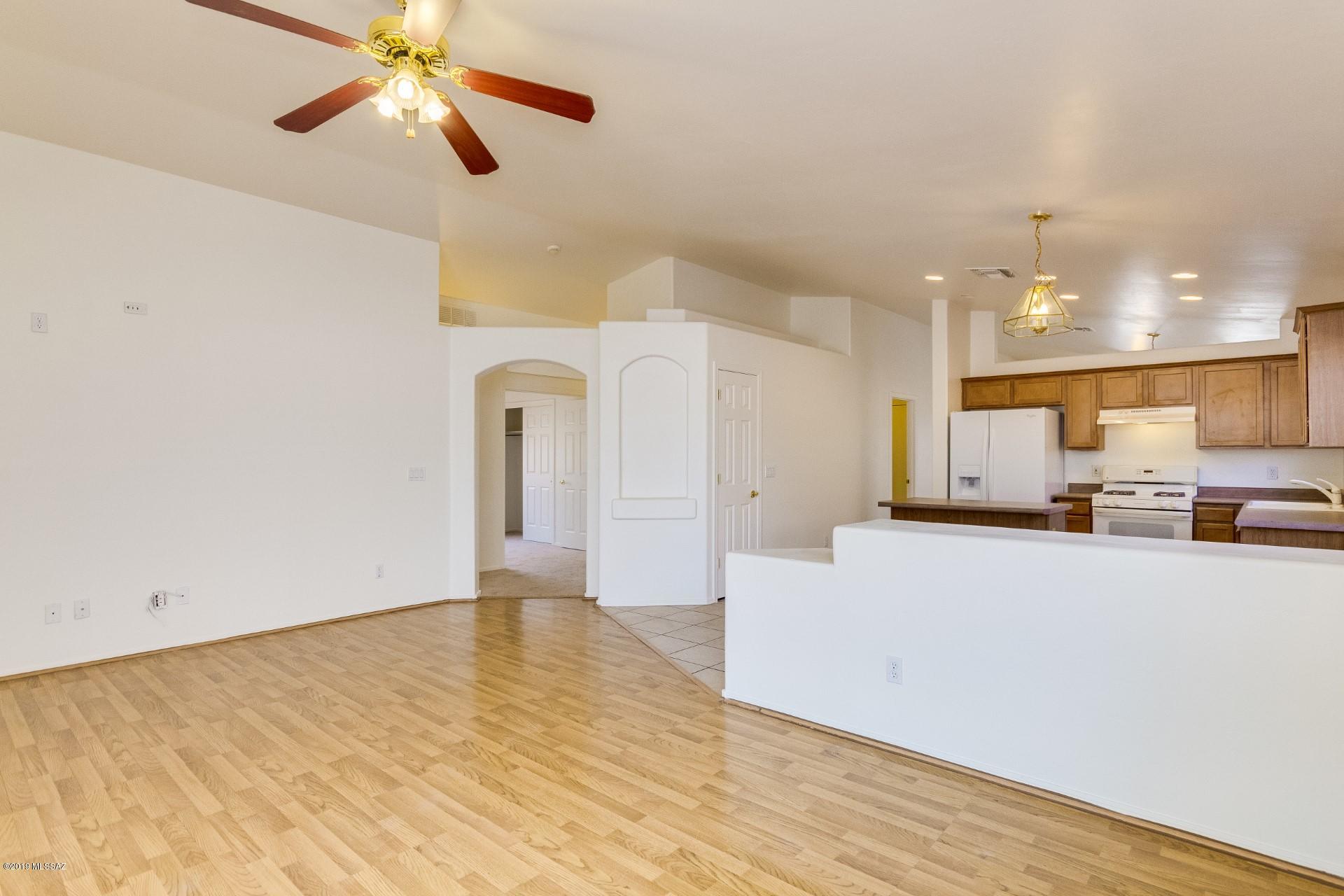 8313 South Bainbridge Road Tucson, AZ 85747 - Photo 6 of 21 Gallery Image 6