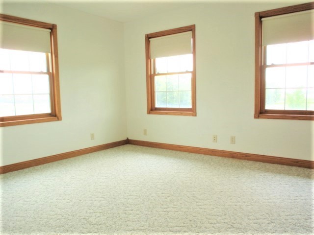 1924 Lenox Road Dixon, IL 61021 - Photo 11 of 24