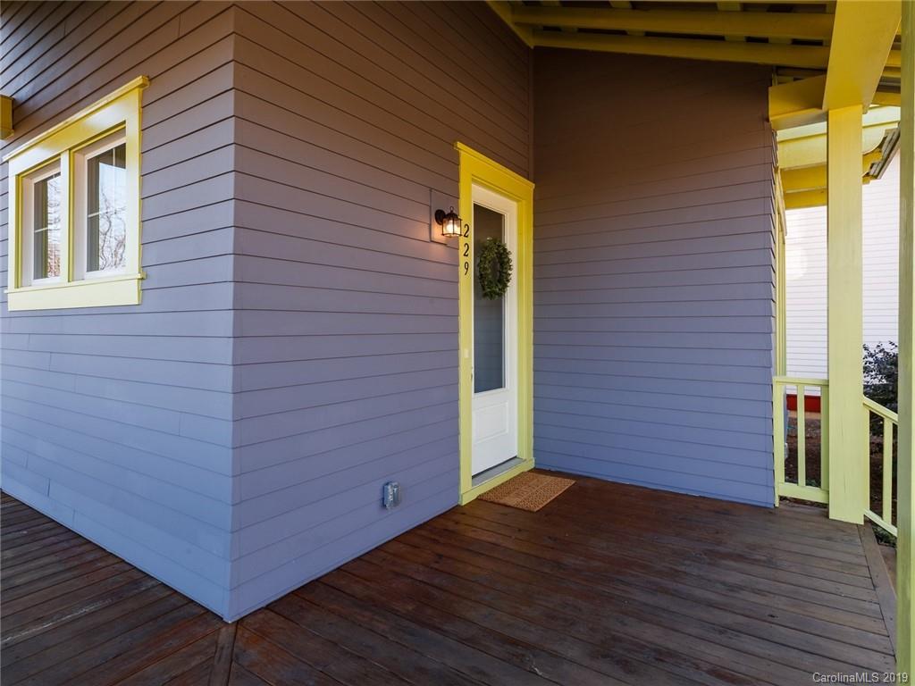 229 Coneflower Place Fort Mill, SC 29708 - Photo 3 of 36 Gallery Image 3
