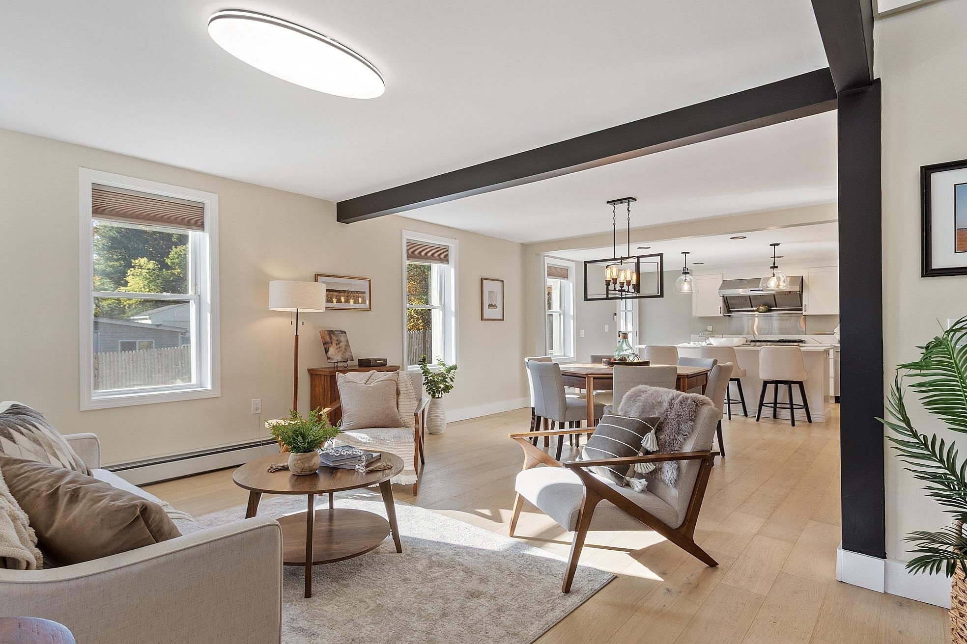 51 Fordway Derry, NH 03038 - Photo 4 of 60