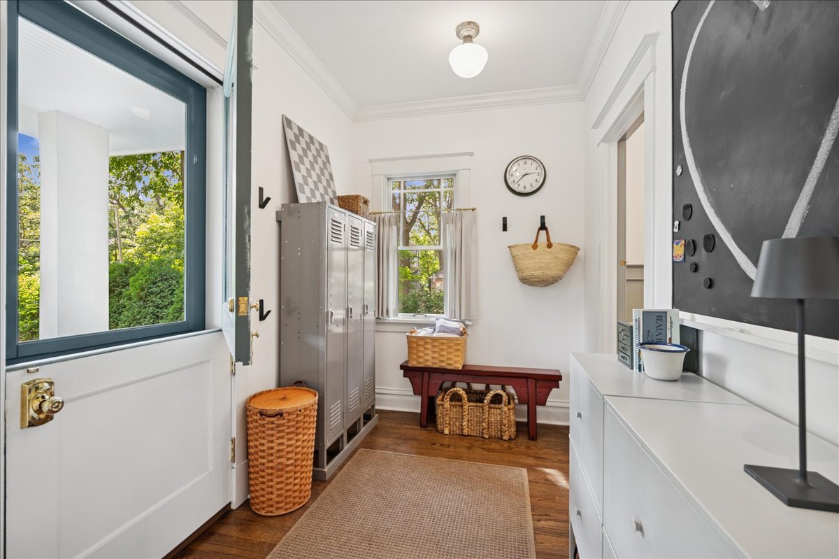 1249 Maple Avenue Wilmette, IL 60091 - Photo 18 of 43