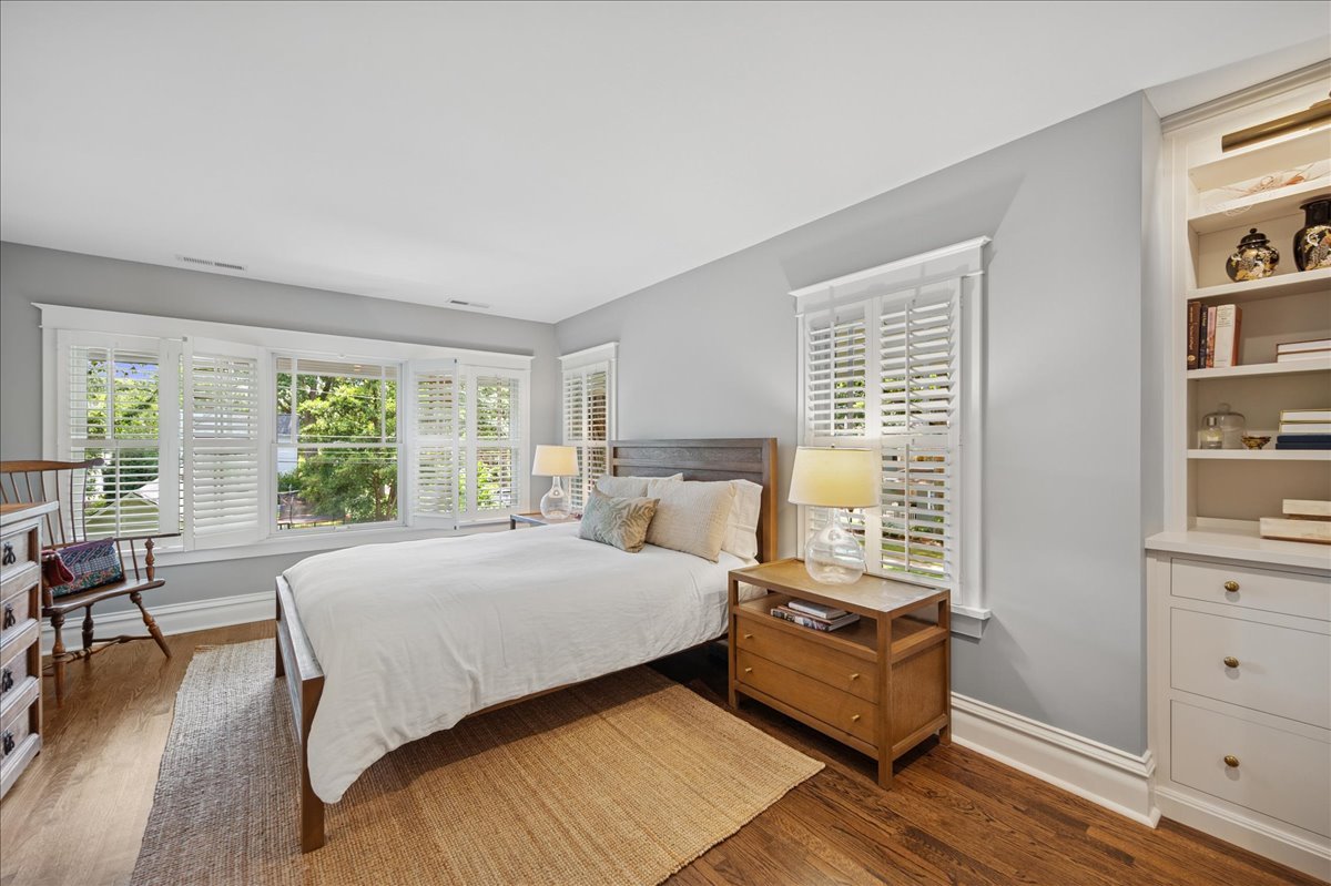 1249 Maple Avenue Wilmette, IL 60091 - Photo 20 of 43