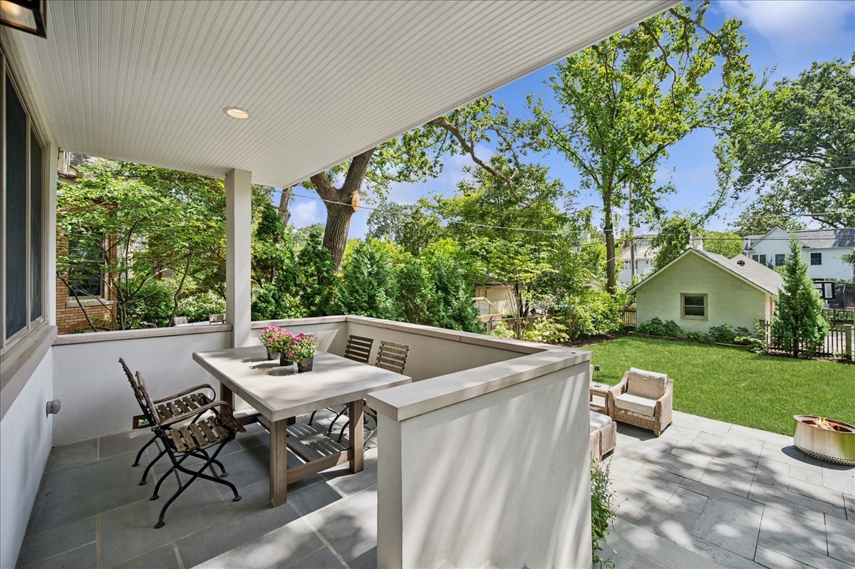 1249 Maple Avenue Wilmette, IL 60091 - Photo 35 of 43