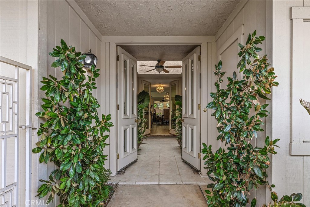 19 Cornell Drive Rancho Mirage, CA 92270 - Photo 3 of 52