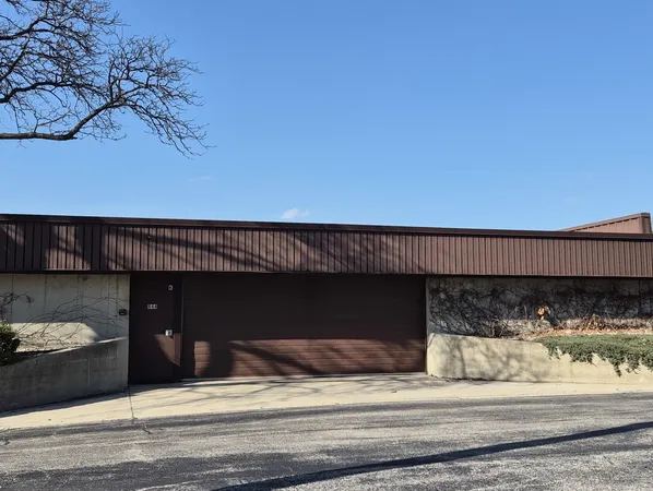 $187,500 | 850 Wellington Avenue, Unit 403, Elk Grove Village, IL 60007