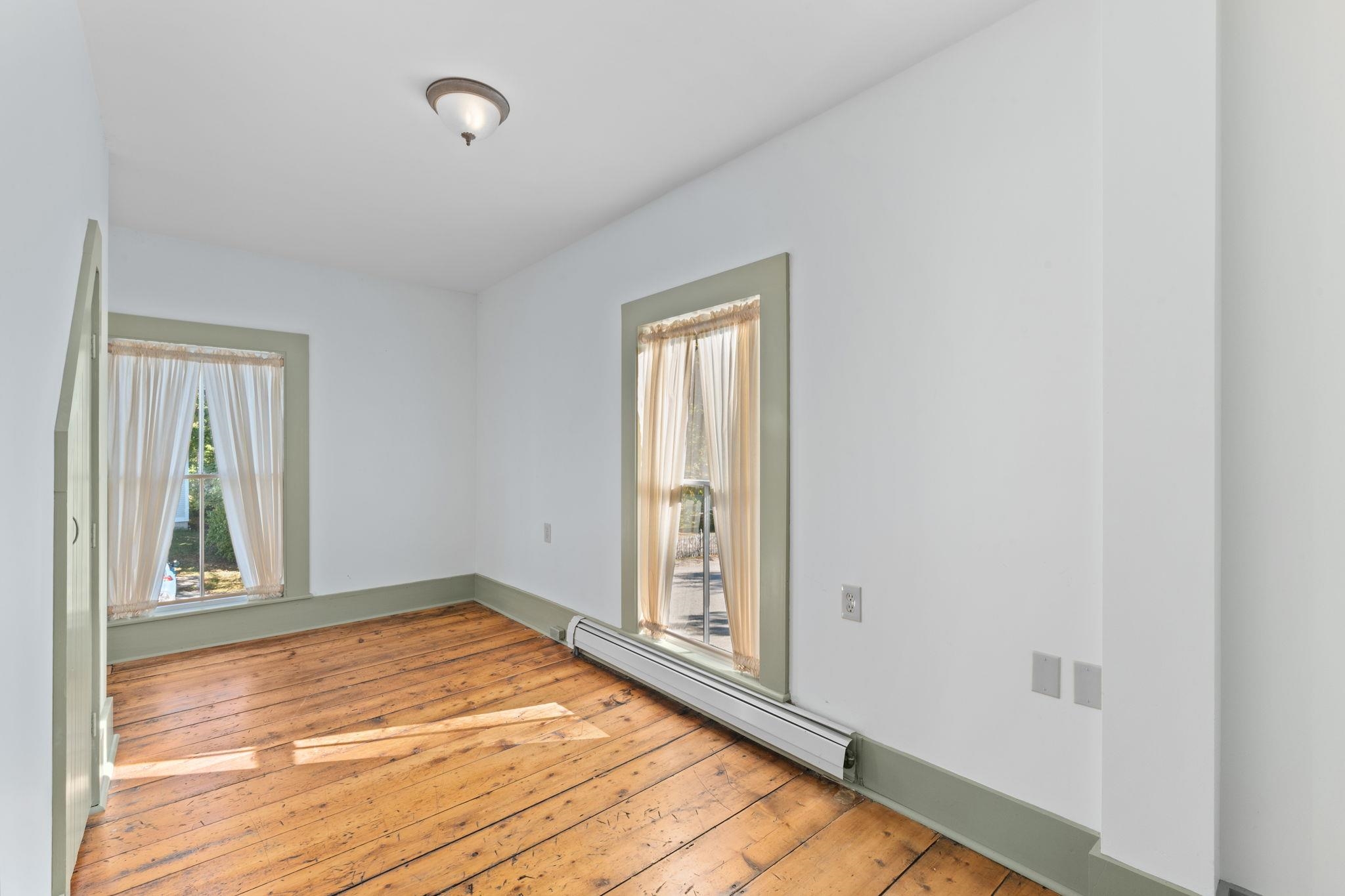 85 Main Street, Unit #2 Tamworth, NH 03886 - Photo 32 of 40
