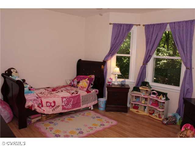 12103 Chatham Road Prince George, VA 23875 - Photo 11 of 18 Bedroom - Laminate flooring in children's rooms to keep dust to a minimum.