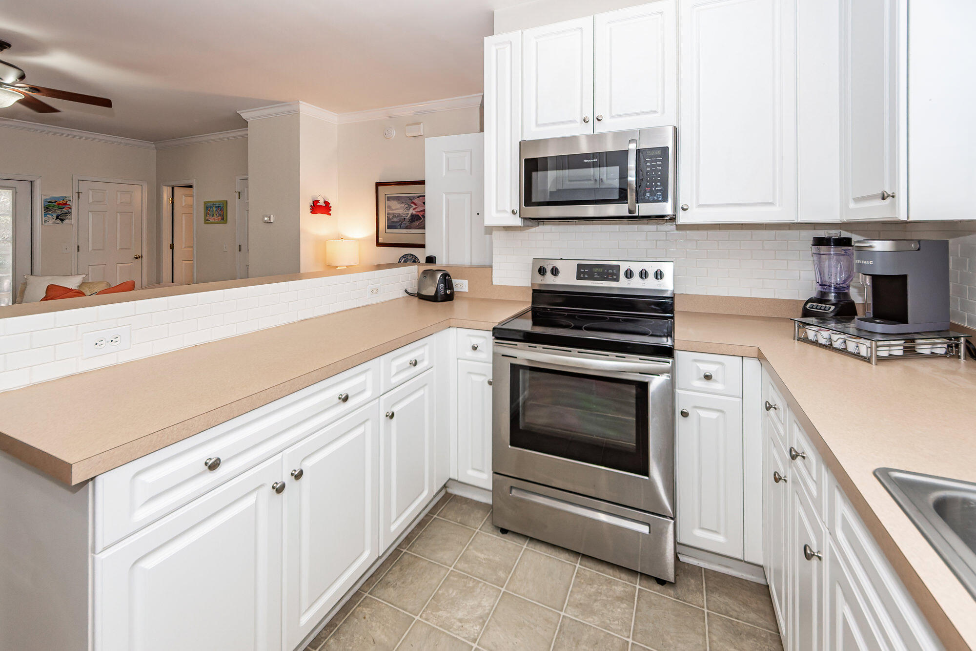 4020 Babbitt Street Charleston, SC 29414 - Photo 8 of 34 06