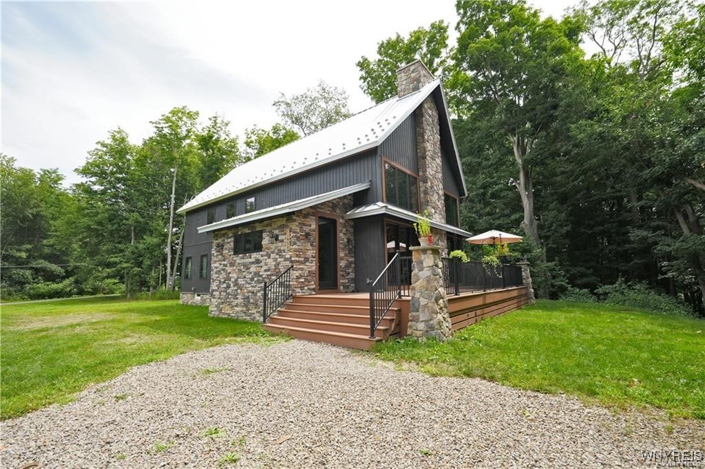 11920 Hanford Road Silver Creek, NY 14136 - Photo 2 of 38