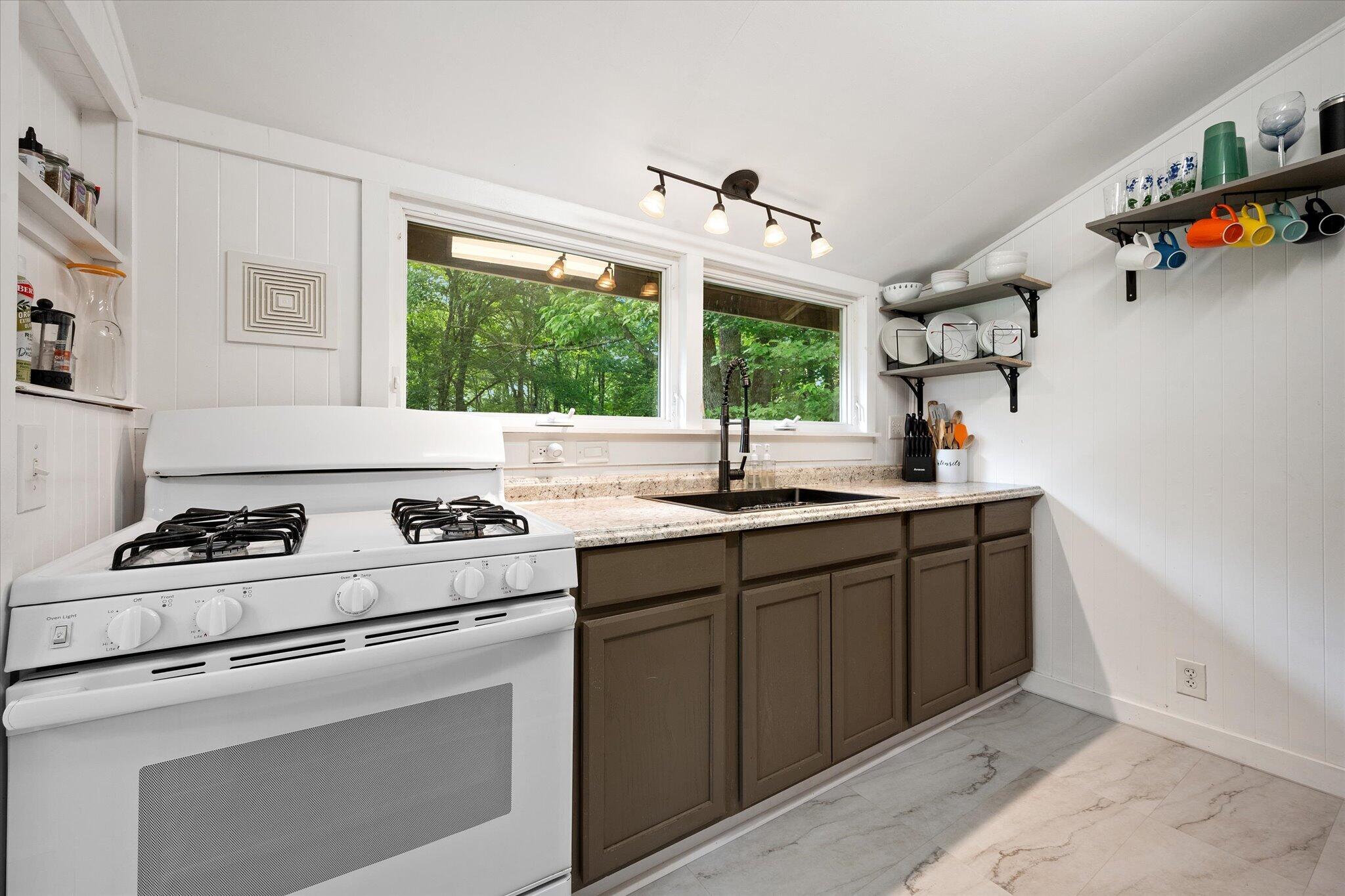 19 Perry Lane Amherst, ME 04605 - Photo 18 of 49 13-19 Perry Ln