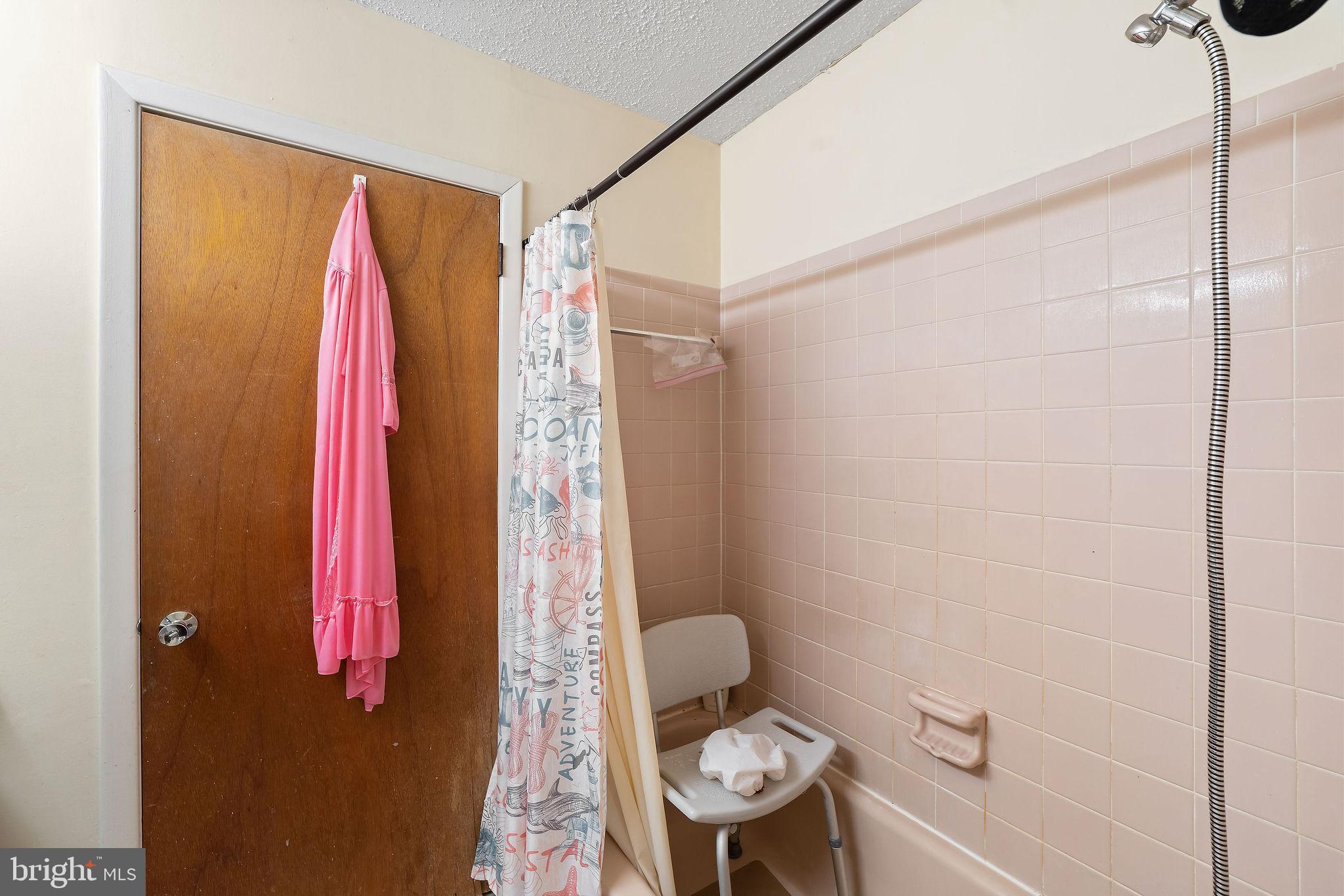 54 Georgetown Road Lindenwold, NJ 08021 - Photo 17 of 23