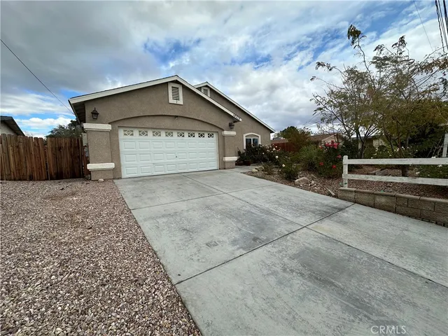 $395,000 | 16312 Molino Drive, Victorville, CA 92395