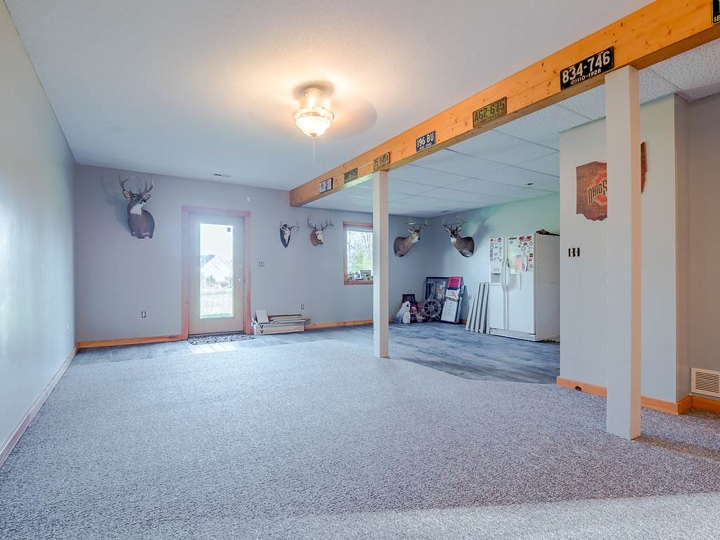 12519 Brandon Road Churubusco, IN 46723 - Photo 25 of 36
