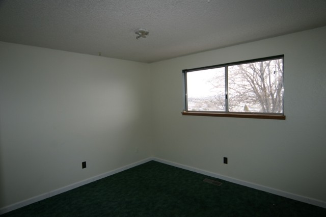 11925 Overland Road Reno, NV 89506 - Photo 7 of 9 Photo 7