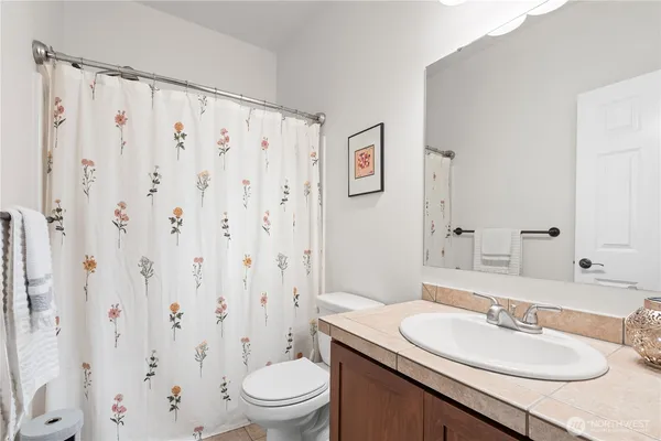 $475,000 | 814 10th Street Southeast, Puyallup, WA 98372