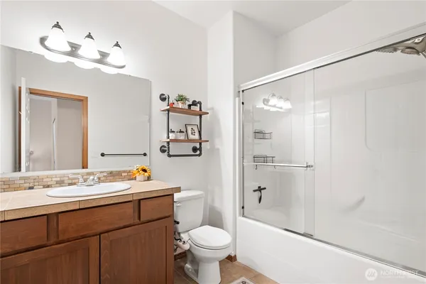 $475,000 | 814 10th Street Southeast, Puyallup, WA 98372