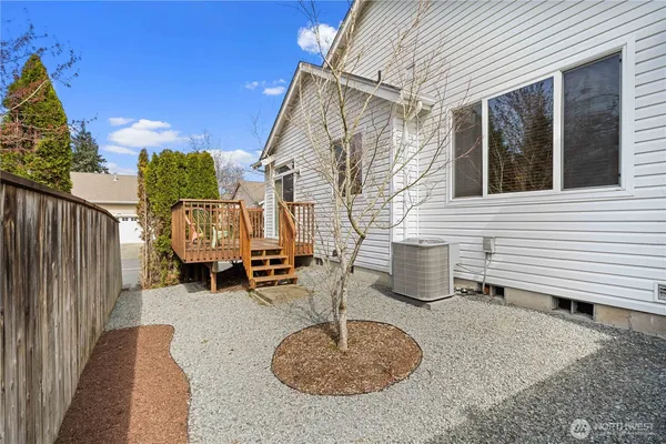 $475,000 | 814 10th Street Southeast, Puyallup, WA 98372