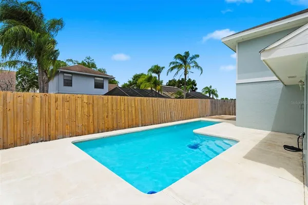 $410,000 | 1925 Redbridge Drive, Brandon, FL 33511