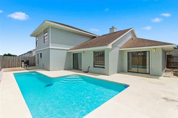 $410,000 | 1925 Redbridge Drive, Brandon, FL 33511