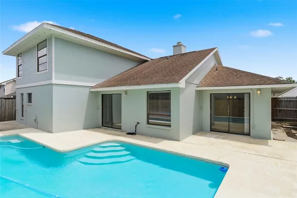 $410,000 | 1925 Redbridge Drive, Brandon, FL 33511